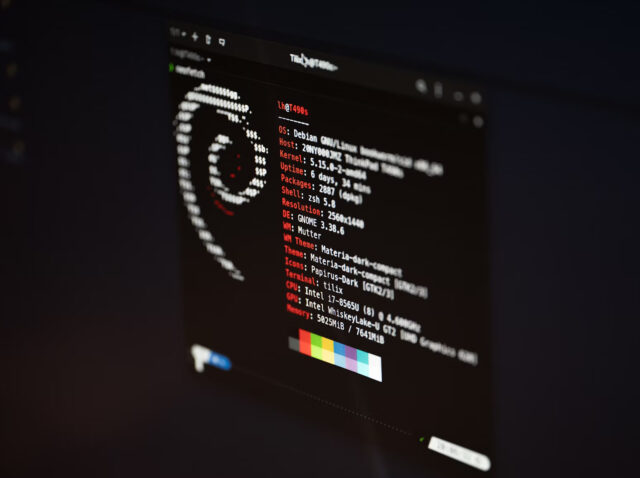 photo-1640552435388-a54879e72b28